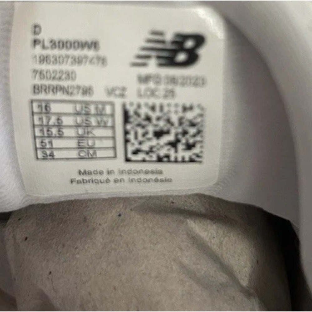 MENS NEW BALANCE FRESH FOAM 3000V6 MOLDED Baseball Cleats White/White, Size 16 M - Picture 11 of 12